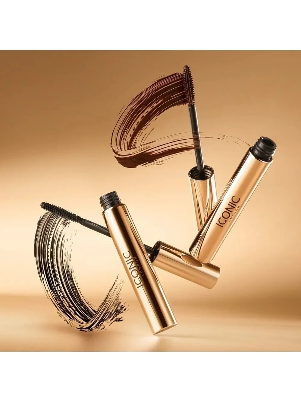 Iconic London Triple Threat Mascara in Black
